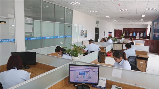 现在办公室图片